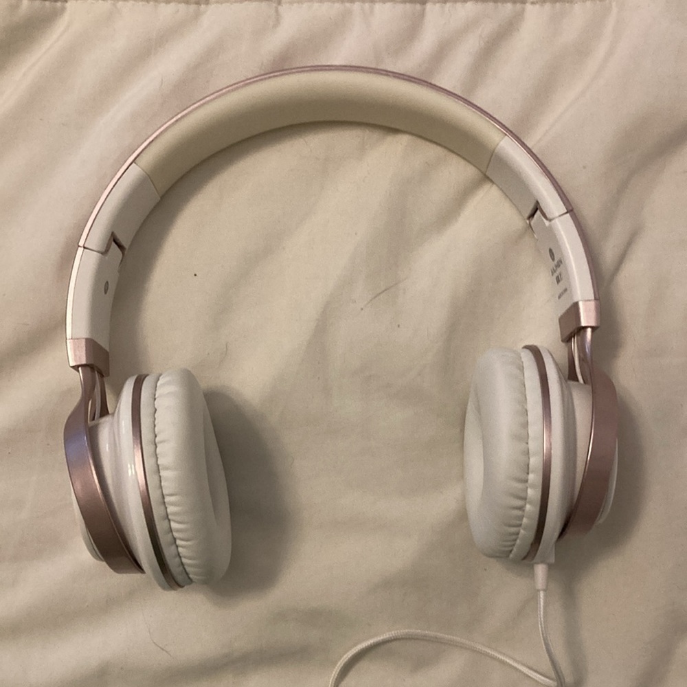 AILIHEN Metallic Pink and White Wired Headphones